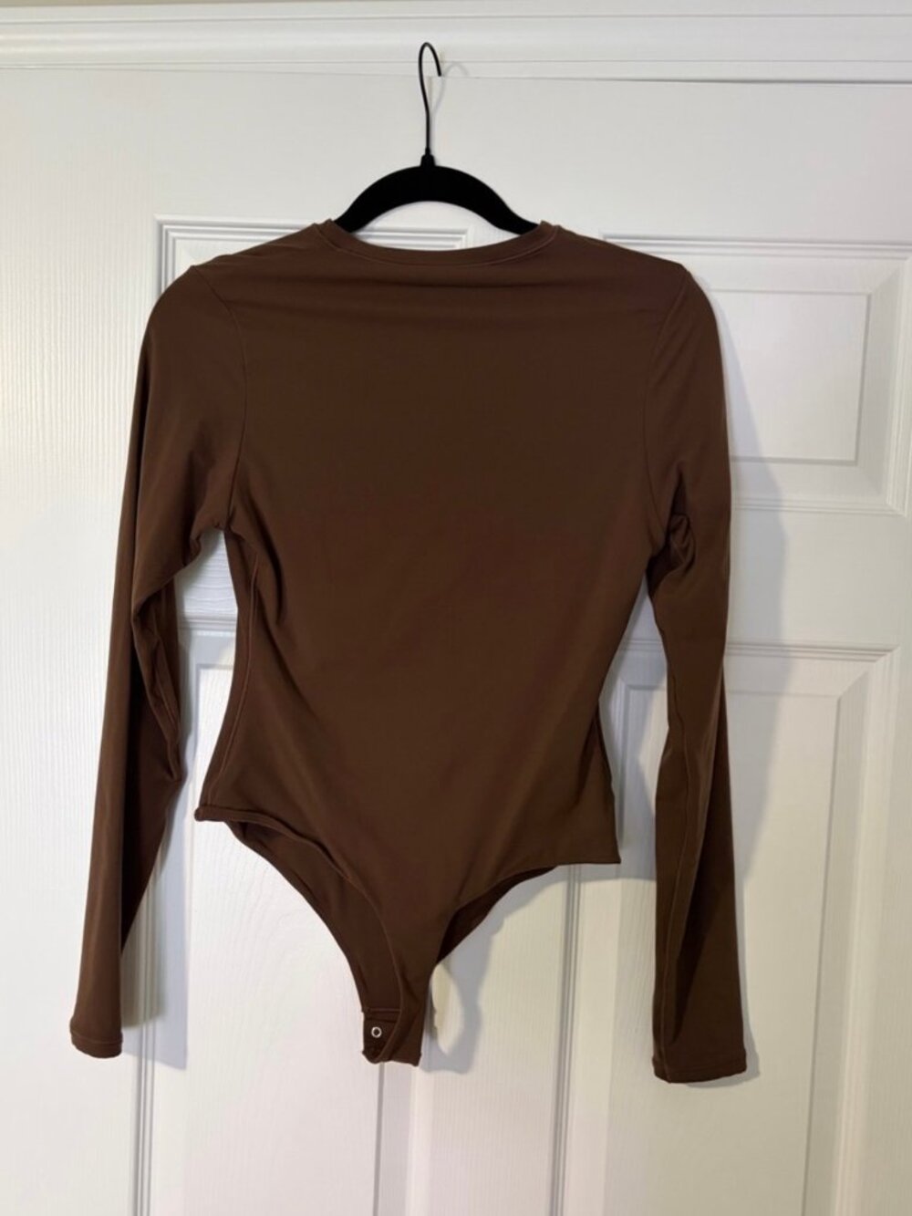 SKIMS long sleeve crew neck bodysuit Cocoa Size Large